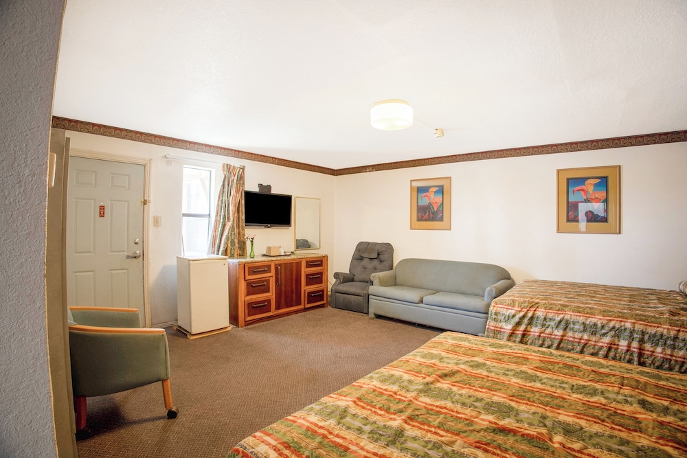 Sands Motel By OYO El Paso near Airport - photo 22