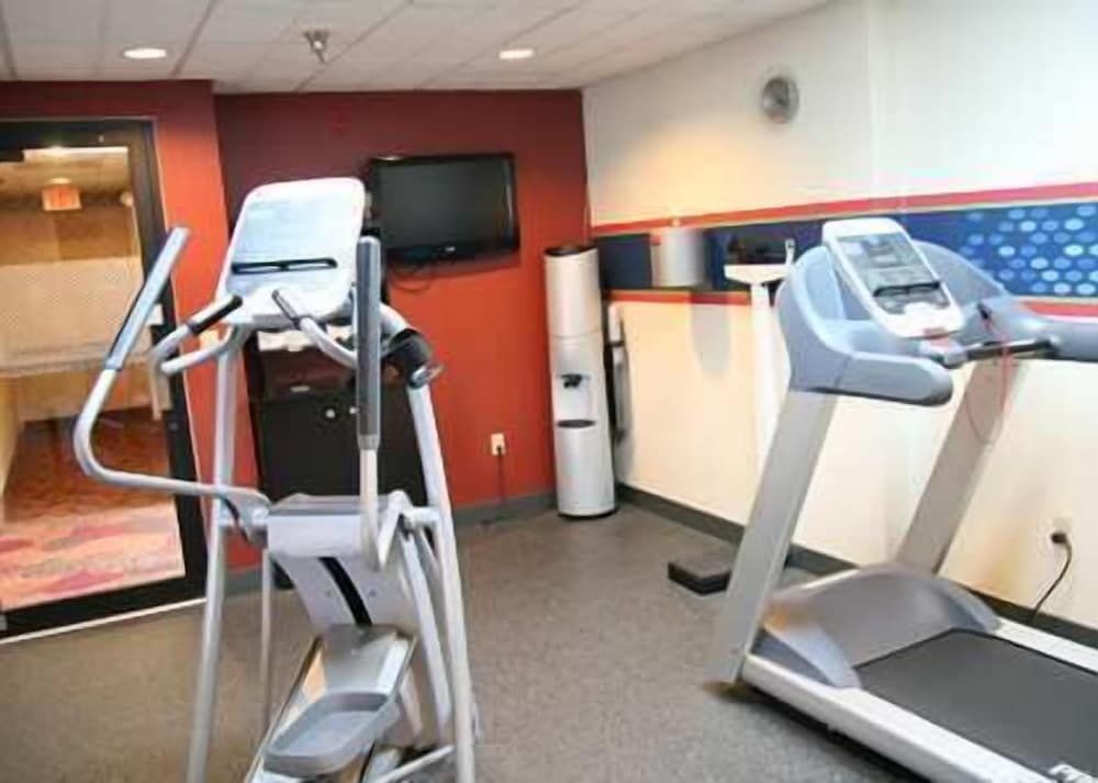 Hampton Inn Washington Court House - photo 30