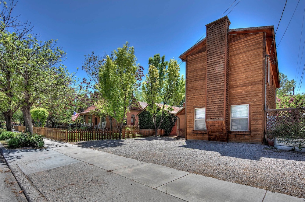 Cali Cochitta Vacation Rentals - photo 86