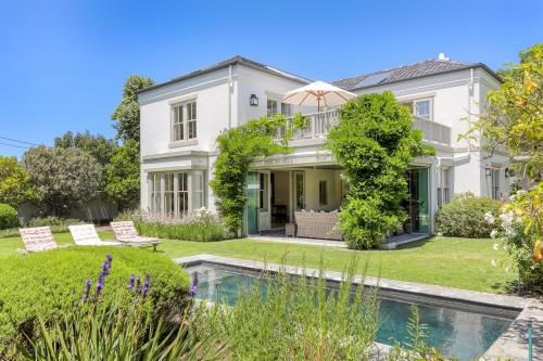 Villa High Court and Cottage — 4-Star Luxury Hotel in Cape Town, South Africa