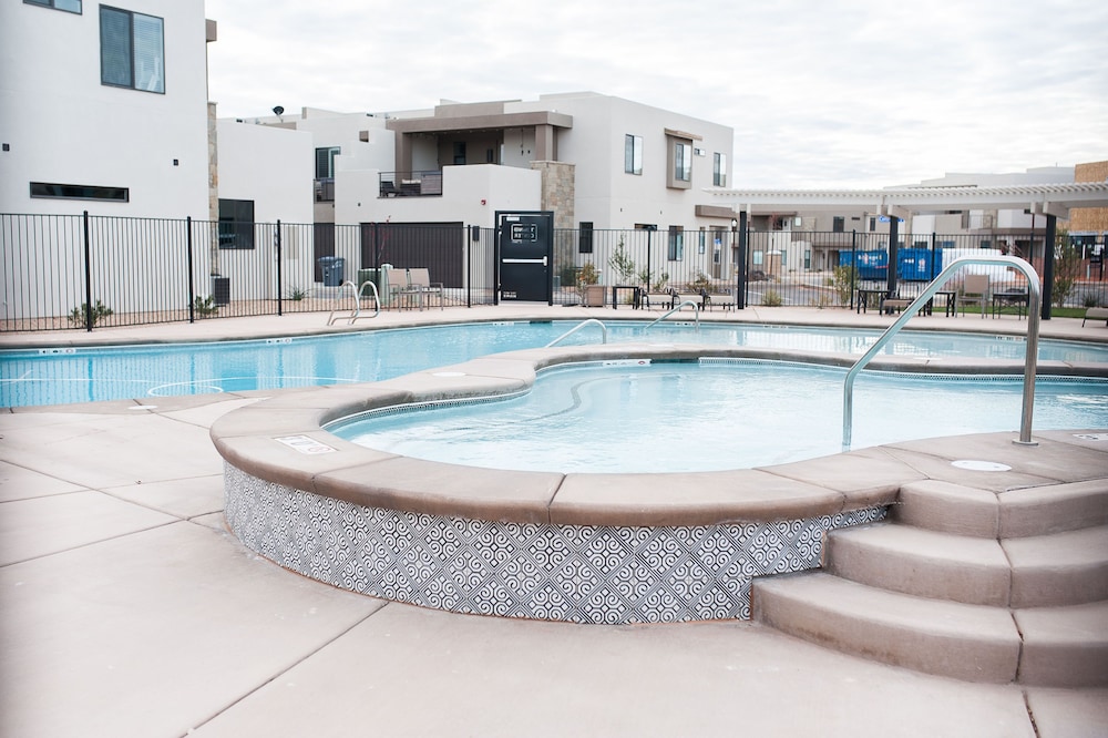 Town Center Resort - photo 854