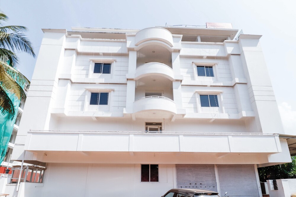 Samrudhi Residency by OYO Rooms in Mangalore, India