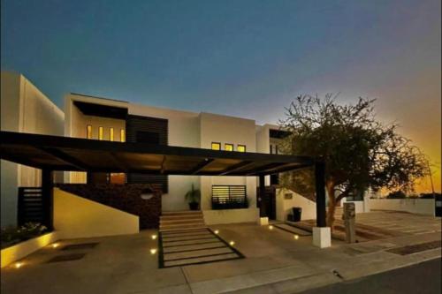 Apartamento en Cabo San Lucas México — 4-Star Luxury Hotel in Cabo San Lucas, Mexico