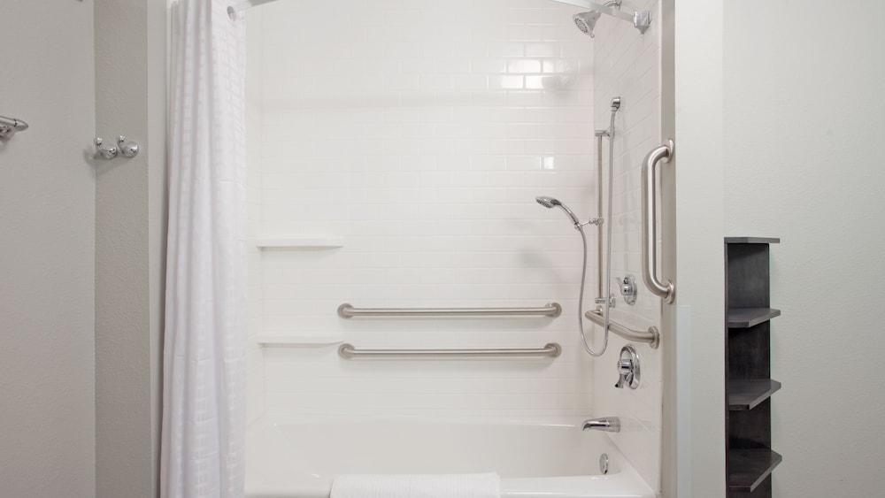 Candlewood Suites Grand Island by IHG - photo 15