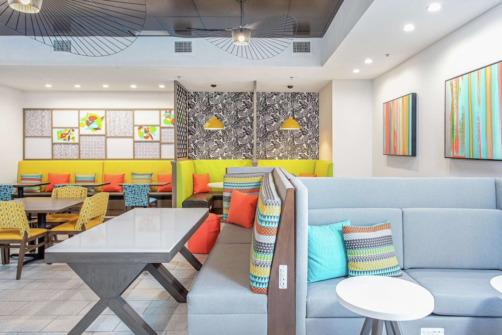 Hampton Inn Pensacola Beach - photo 3