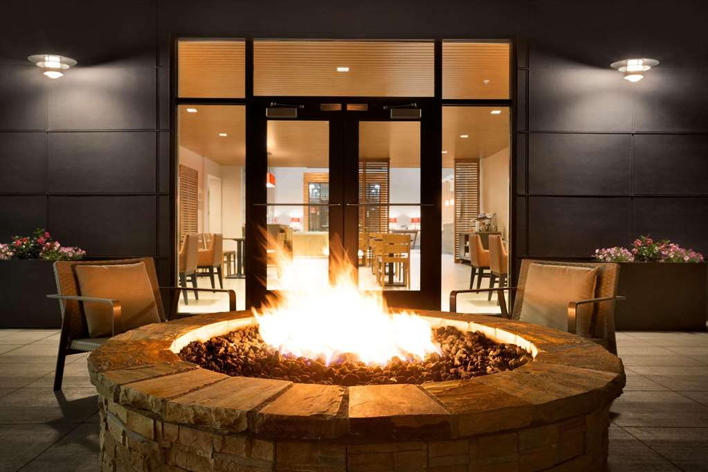 Country Inn & Suites by Radisson Asheville River Arts District - photo 14