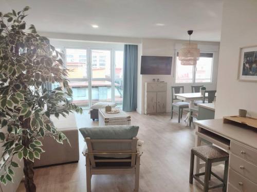 178A Mar de GijA3n Apto con vistas in Gijon, Spain