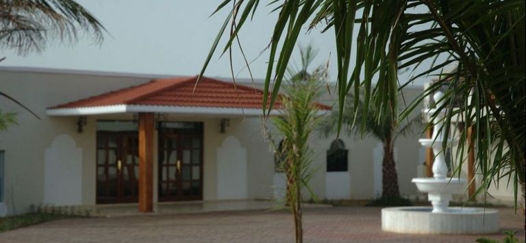 Dunes Resort — Serekunda