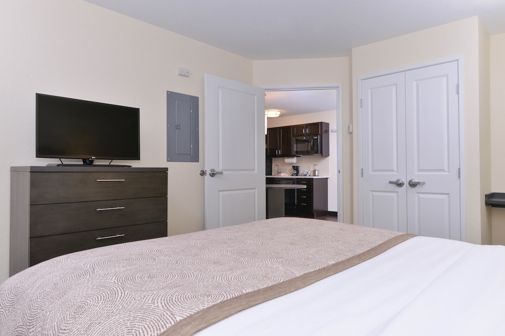 Candlewood Suites Casper by IHG - photo 8