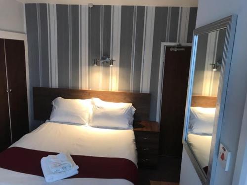 The Clifton Hotel in Mansfield, United Kingdom