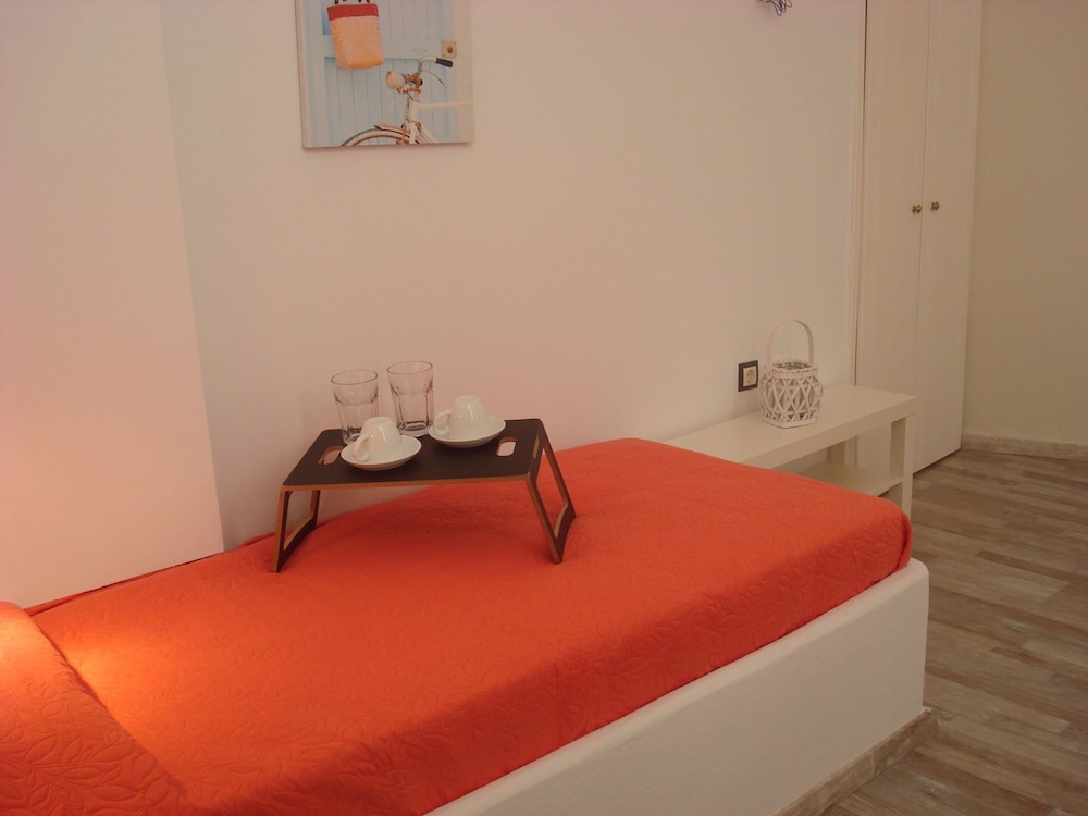 Smaragdi Studios and Rooms — Agios Kirykos — photo 4