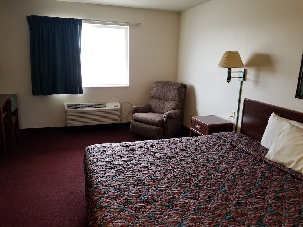 Bilmar Inn & Suites Dell Rapids Near Sioux Falls - photo 59