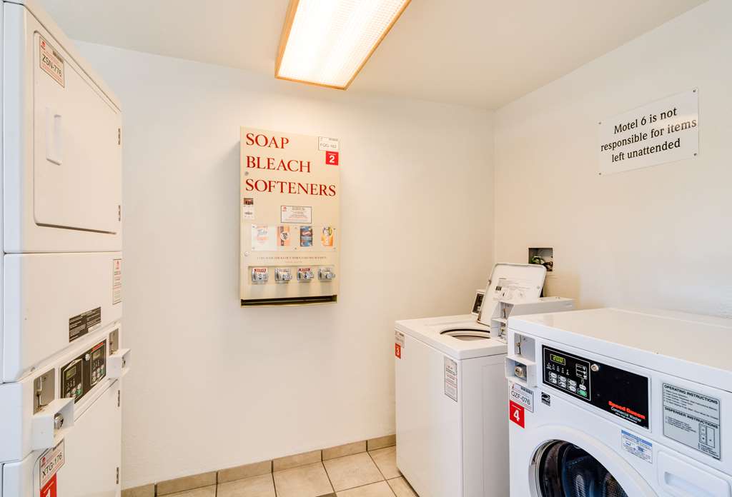 Motel 6 Schiller Park IL Chicago O'Hare - photo 19