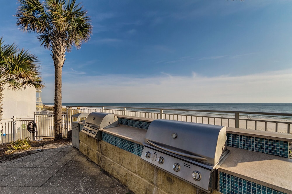 Beautiful 5th Floor Aqua Resort Unit With Direct Ocean Views Sleeps 8 - photo 35