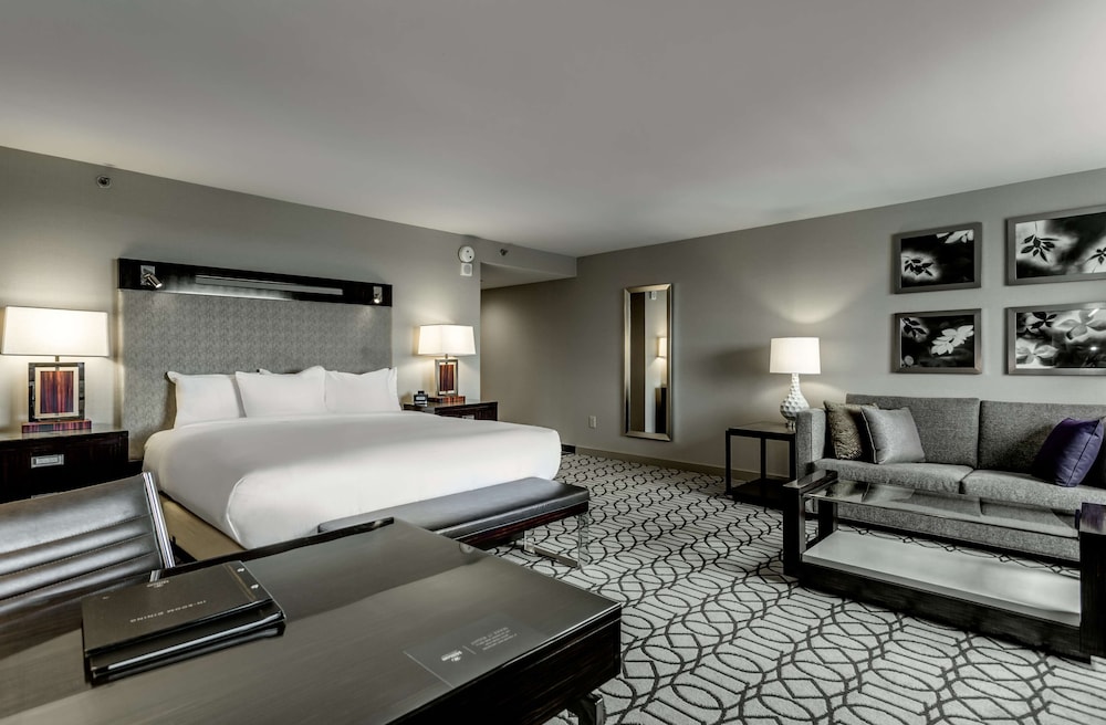 Hilton Columbus at Easton - photo 18