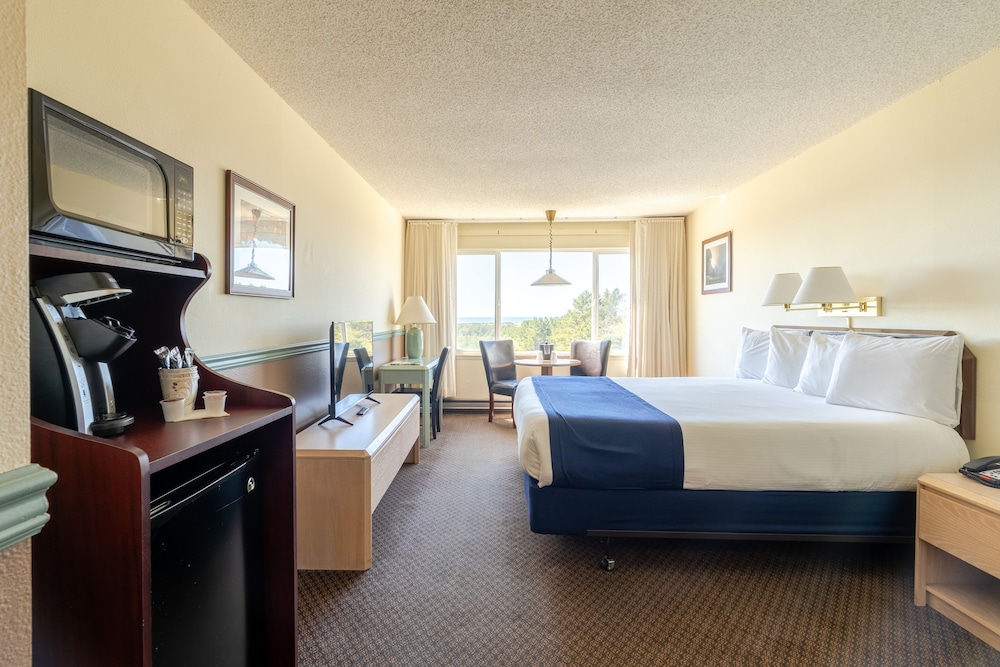 Chateau Westport Resort - photo 15