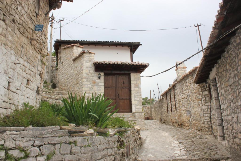 Guesthouse Arjan — 4-Star Luxury Hotel in Berat, Albania