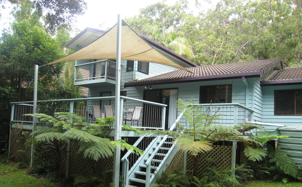 Bombora at South West Rocks in South West Rocks, Australia