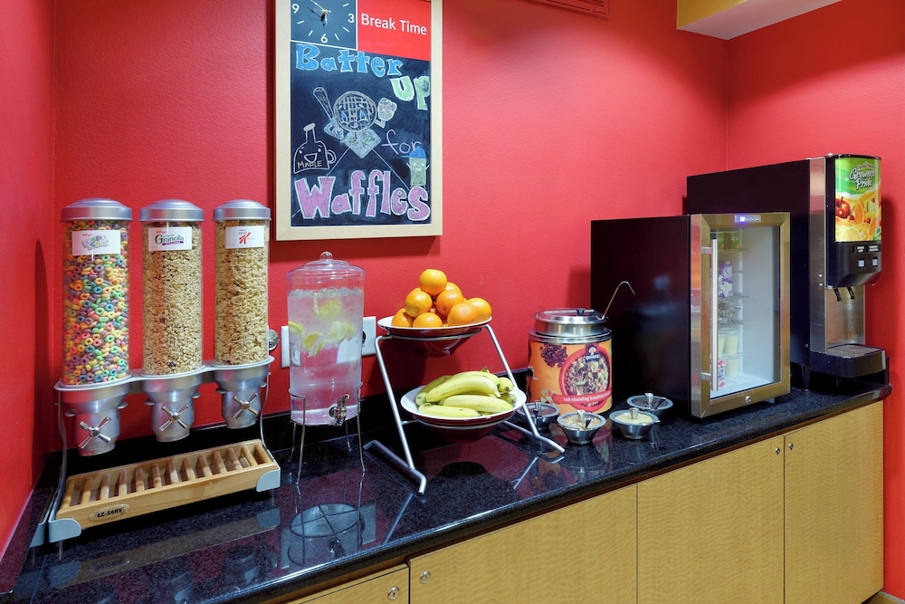 TownePlace Suites Marriott Joplin - photo 24