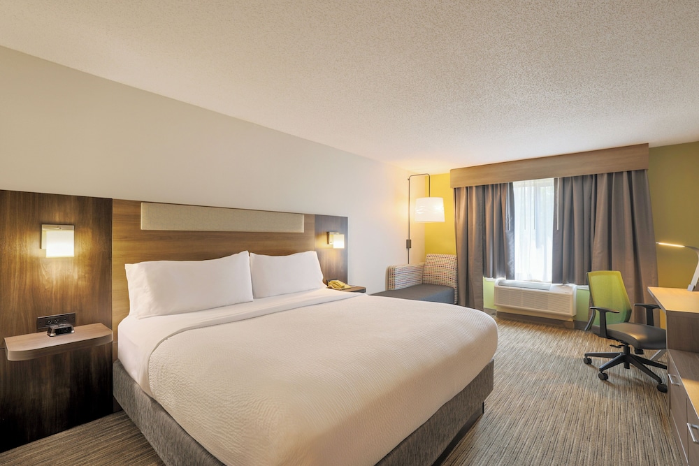 Holiday Inn Express & Suites Raleigh North Wake Forest by IHG - photo 27