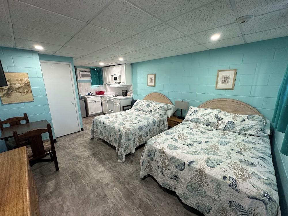 Old Orchard Beach Motel - photo 13