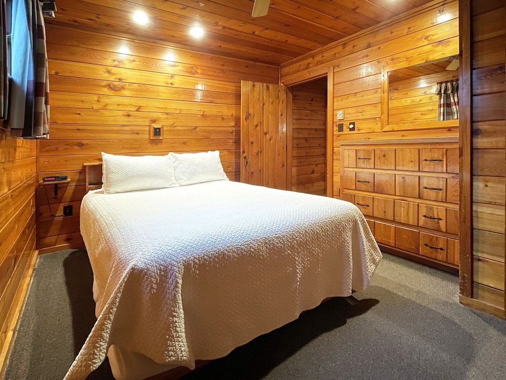 Mountain Springs Lake Resort - photo 31