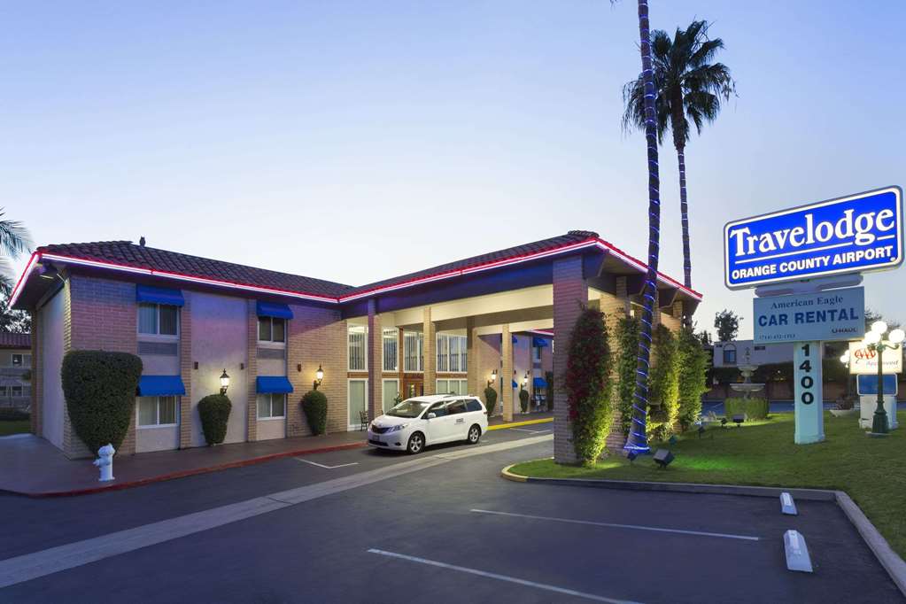 Travelodge by Wyndham Orange County Airport Costa Mesa - photo 34