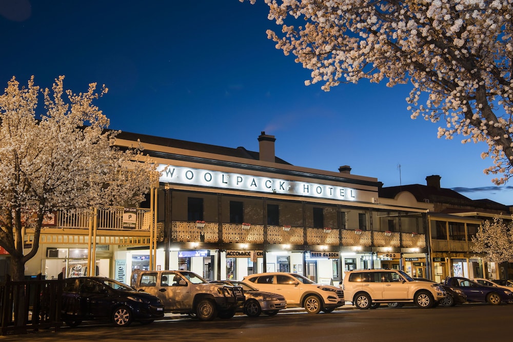 The Woolpack Hotel - carbon neutral hotel in Mudgee
