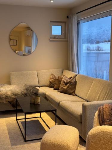 Moderne Leilighet i Lofoten — 4-Star Luxury Hotel in Leknes, Norway