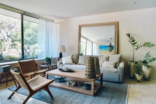 3 Bed Apartment Sleeps 6 Private Pool & Hot Tub — 4-Star Luxury Hotel in Tulum, Mexico