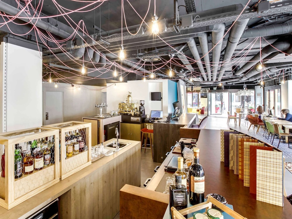 מזון ומשקאות