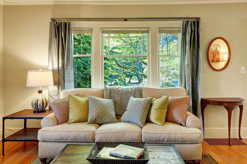 Lakefront Craftsman - photo 10