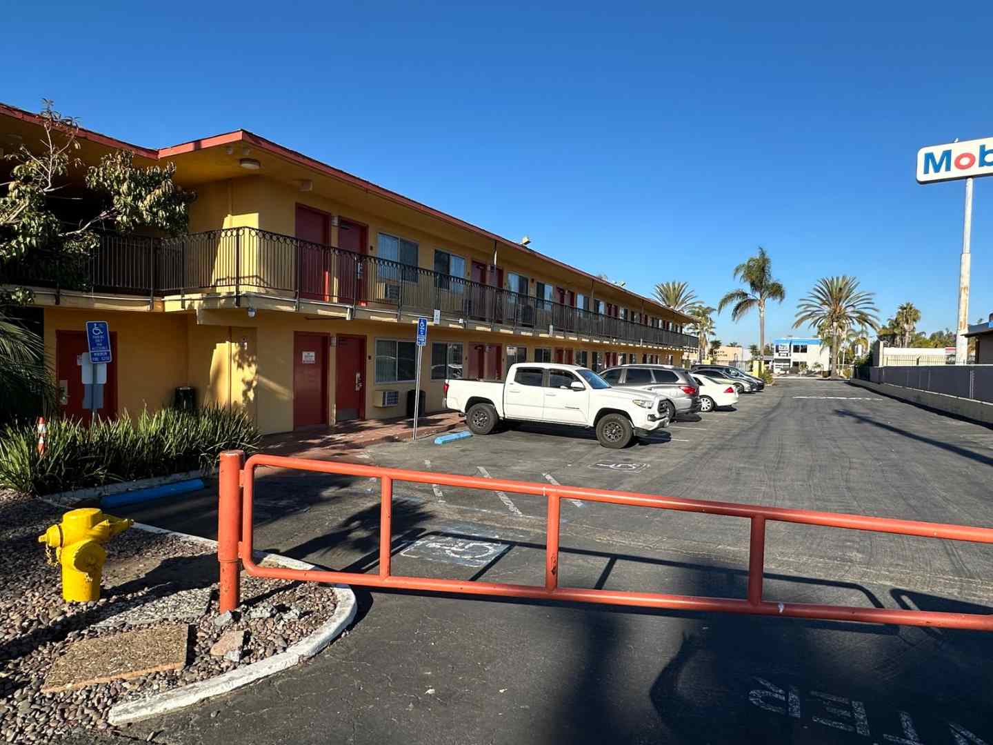 Hotel Avenida Oceanside Camp Pendleton - photo 16