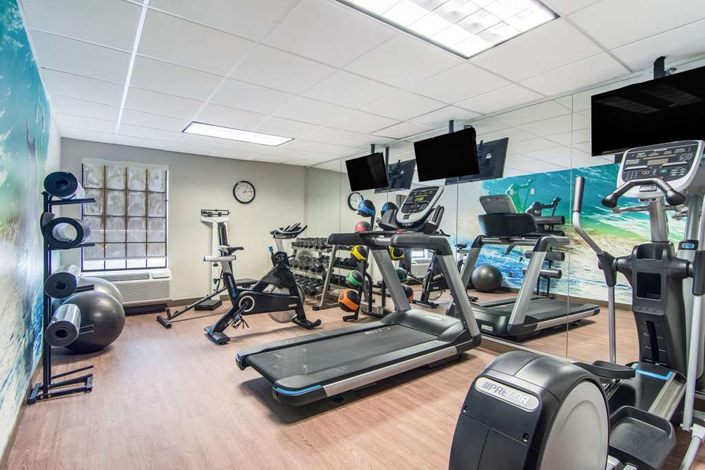 Clarion Pointe South Boston Danville East - photo 14