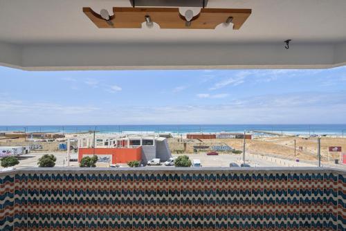 Stunning Beach Sunset View By TimeCooler — 4-Star Luxury Hotel in Almada, Portugal