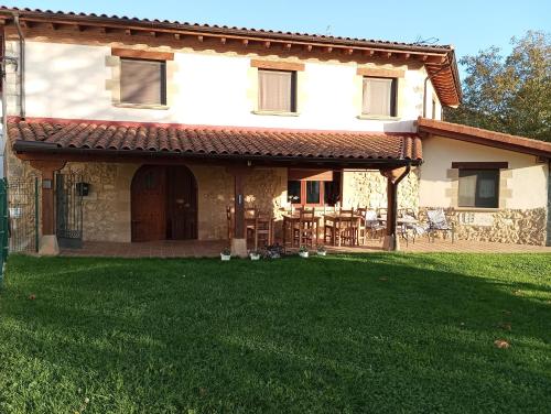 Maittia Larraona pet-friendly hotel Larraona