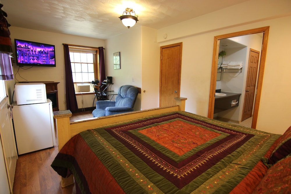 Abbey Archway Inn - photo 19