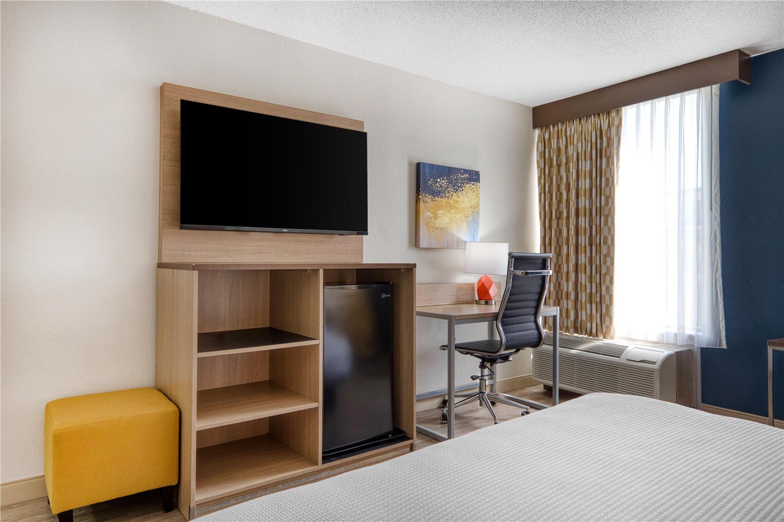 Best Western Greensboro Coliseum Inn - photo 18