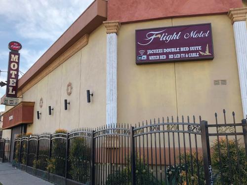 Flight Motel - photo 14