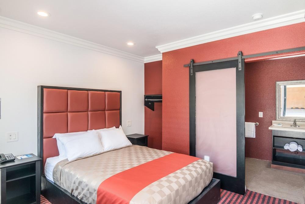 Rodeway Inn & Suites Pico Rivera - photo 6