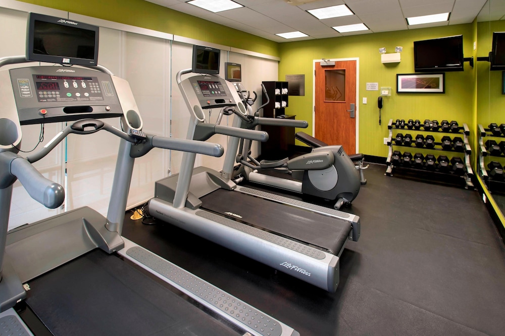 Fairfield Inn & Suites by Marriott Verona - photo 14