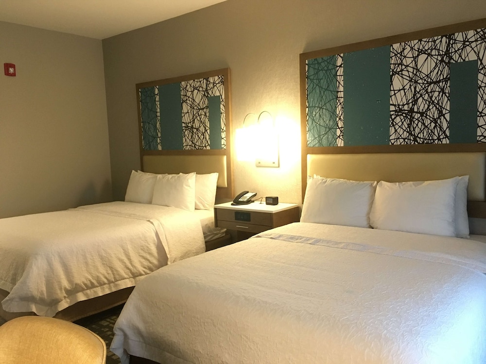Hampton Inn & Suites Dallas The Colony TX - photo 16