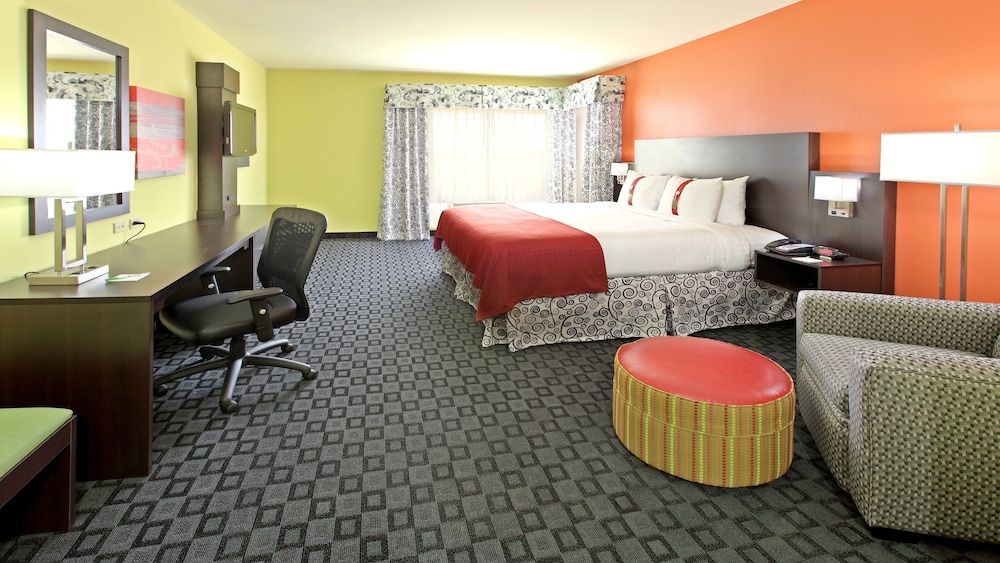 Holiday Inn Garland by IHG - photo 9