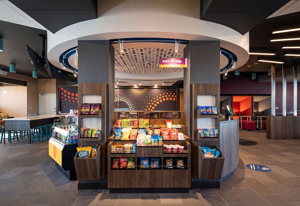 Tru By Hilton Phoenix Glendale Westgate AZ - photo 40