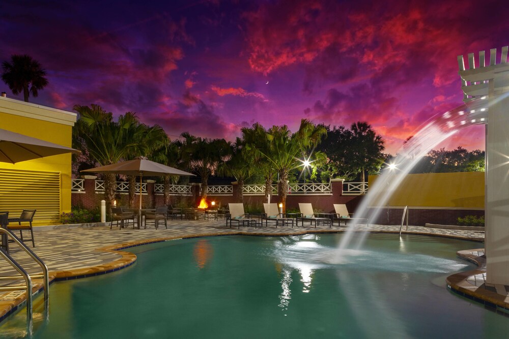 Courtyard by Marriott DeLand Historic Downtown - featured photo