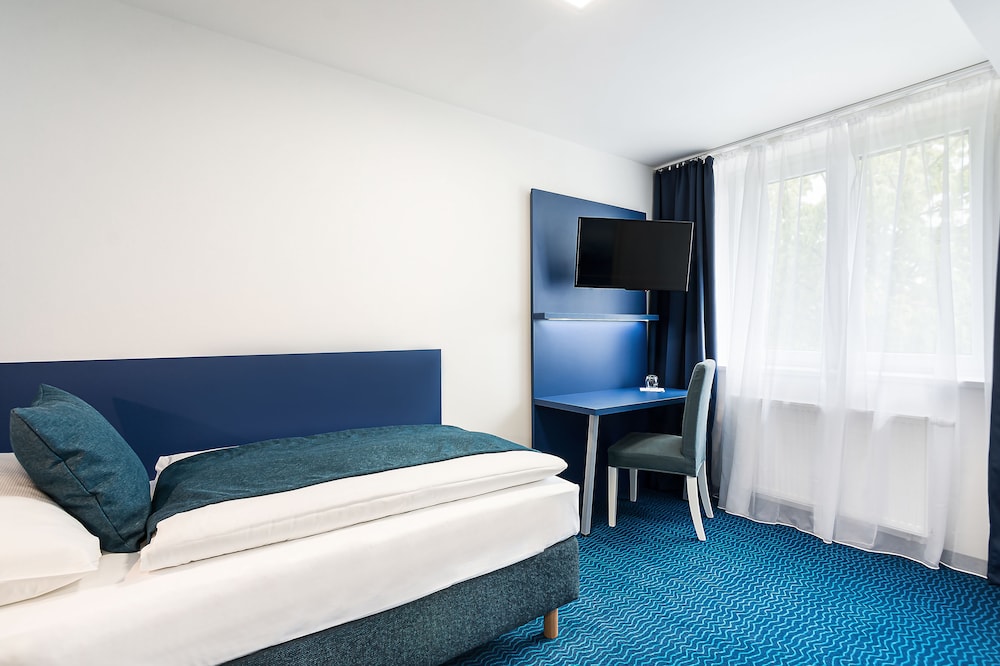 Hotel Atlantis — Brno — photo 2