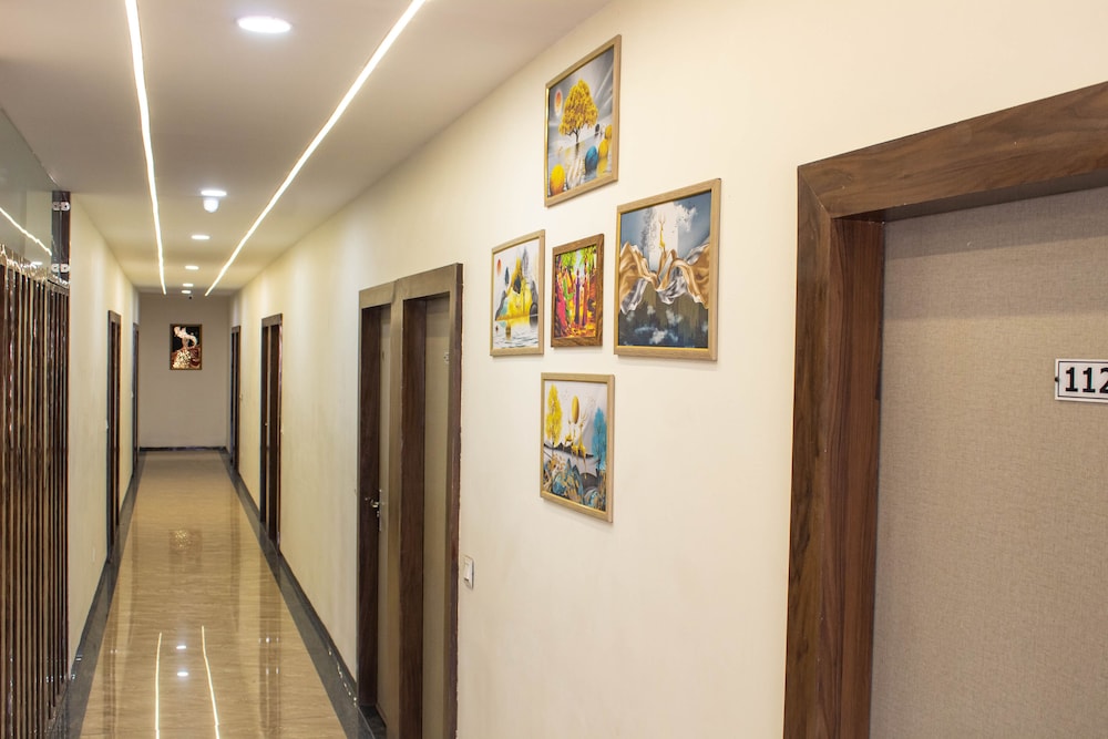 Hotel Kiwi Inn — Indore — photo 3