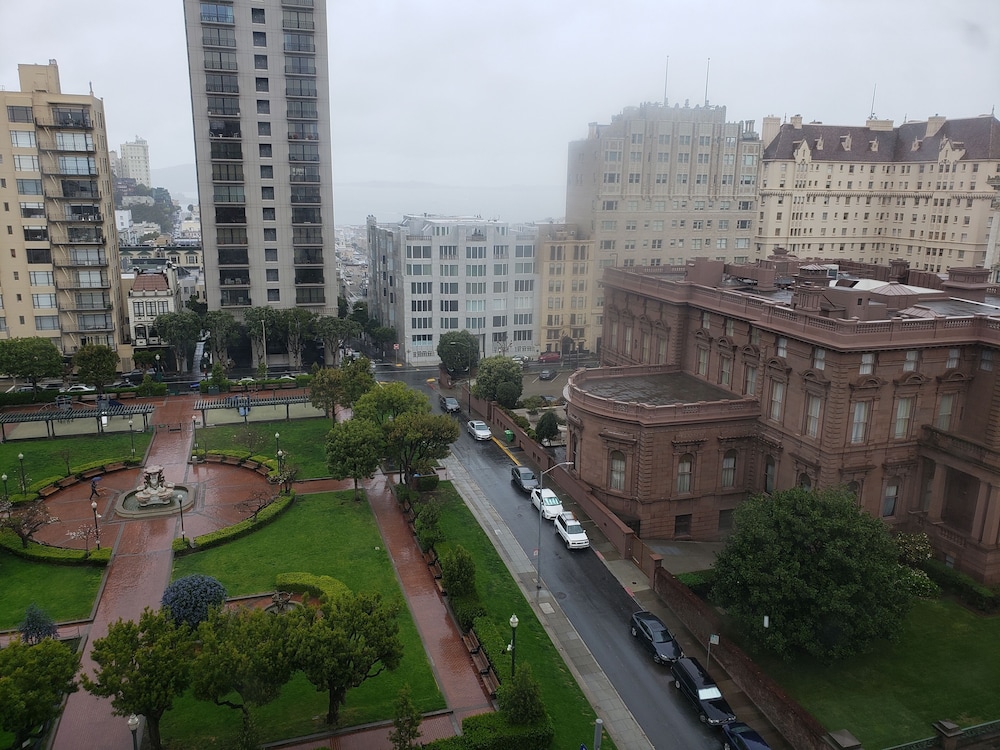 The Huntington Hotel - photo 65