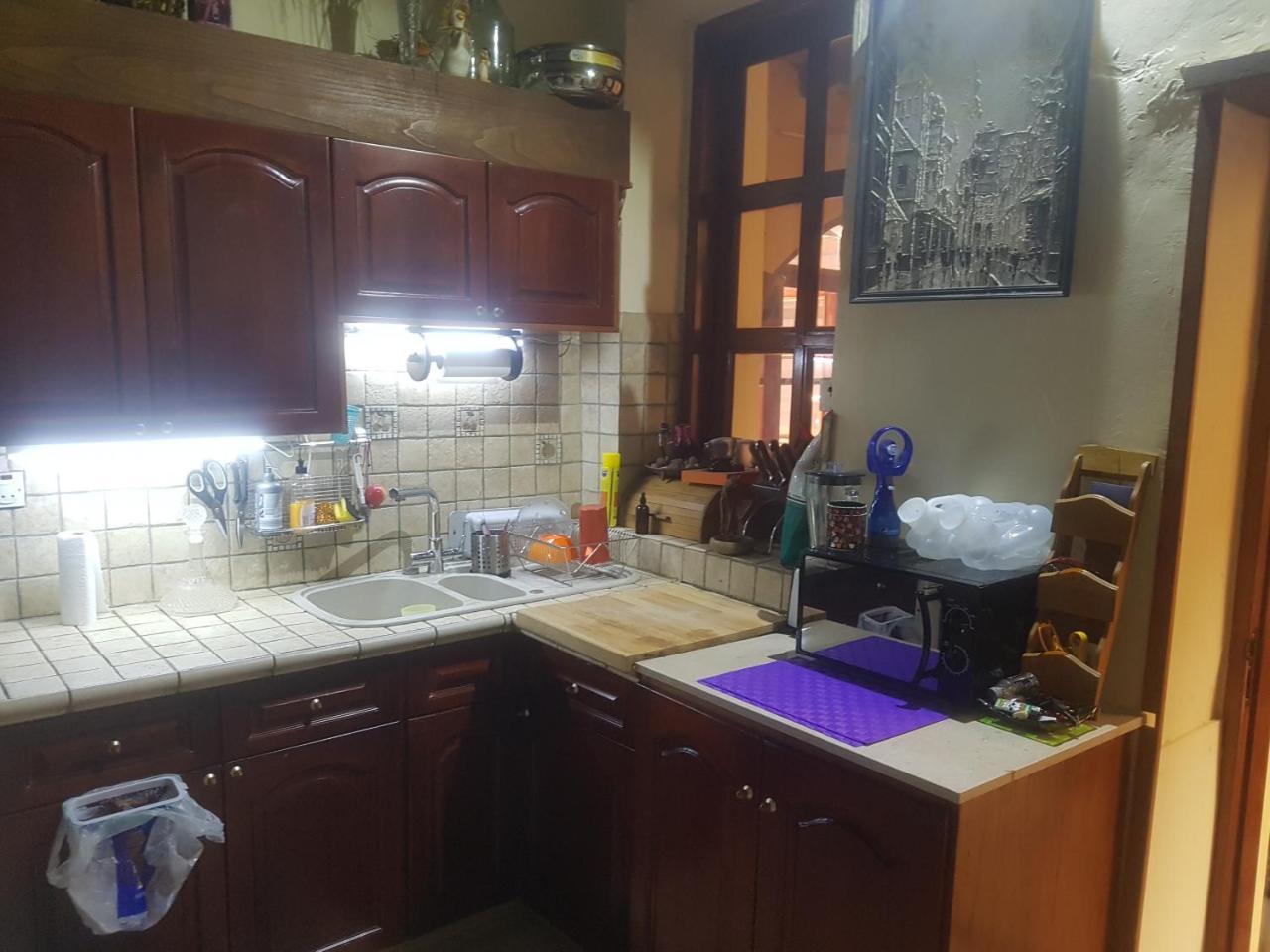Petro’s Antique House