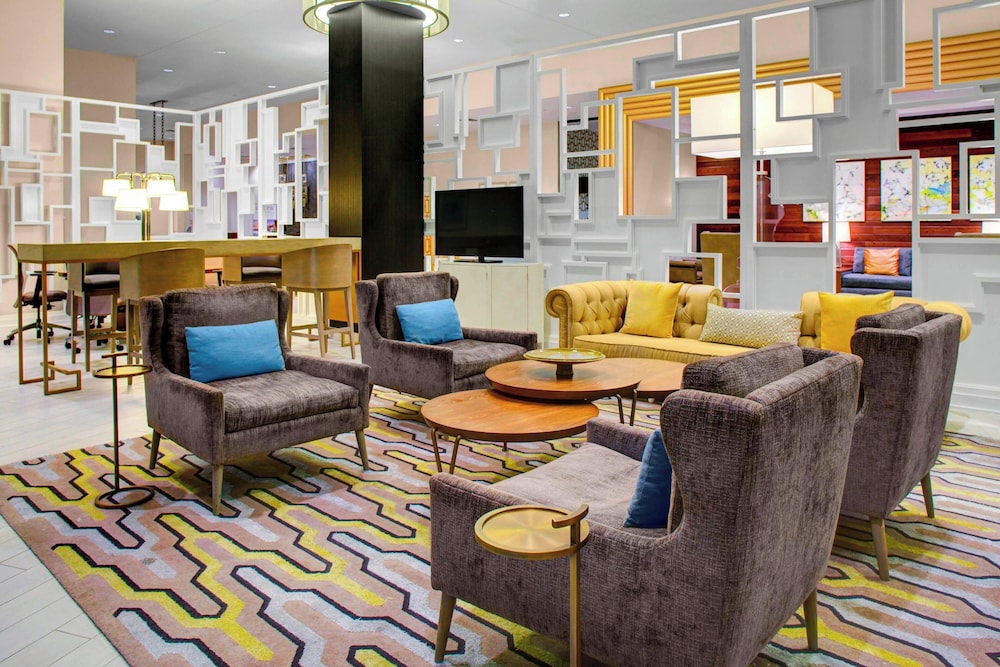 Sheraton McKinney Hotel - photo 4